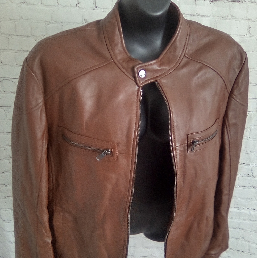ANDREW MARC LEATHER JACKET 🤠😄